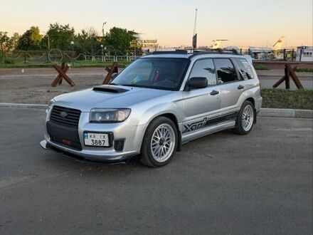 Серый Субару Форестер, объемом двигателя 2.5 л и пробегом 75 тыс. км за 13000 $, фото 1 на Automoto.ua