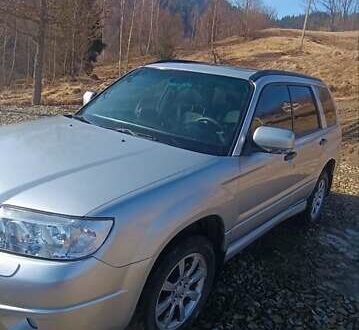 Серый Субару Форестер, объемом двигателя 2 л и пробегом 395 тыс. км за 6100 $, фото 1 на Automoto.ua