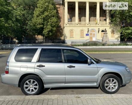 Сірий Субару Forester, об'ємом двигуна 2 л та пробігом 184 тис. км за 8300 $, фото 1 на Automoto.ua