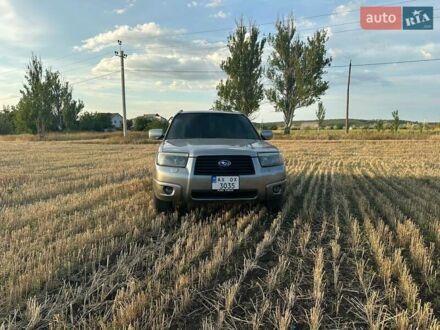 Субару Форестер 2006 в Славянске на Automoto.ua Серый Субару Форестер, объемом двигателя 2 л и пробегом 315 тыс. км за 5850 $, фото 1 на Automoto.ua