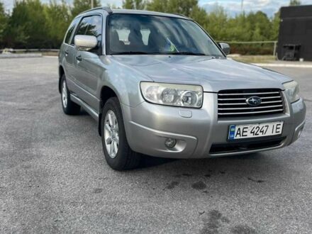 Субару Forester 2006 у Синельниковом на Automoto.ua Сірий Субару Forester, об'ємом двигуна 2 л та пробігом 335 тис. км за 7100 $, фото 1 на Automoto.ua