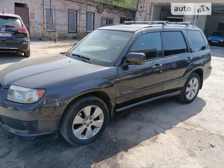 Сірий Субару Forester, об'ємом двигуна 2.46 л та пробігом 160 тис. км за 8800 $, фото 1 на Automoto.ua