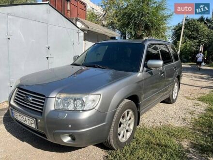 Субару Forester 2007 у Дніпро (Дніпропетровську) на Automoto.ua Сірий Субару Forester, об'ємом двигуна 1.99 л та пробігом 248 тис. км за 7500 $, фото 1 на Automoto.ua
