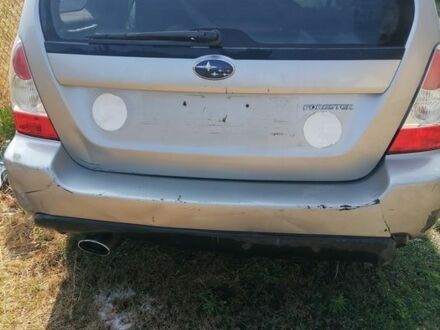 Сірий Субару Forester, об'ємом двигуна 2 л та пробігом 186 тис. км за 1120 $, фото 1 на Automoto.ua