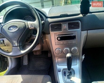 Сірий Субару Forester, об'ємом двигуна 2 л та пробігом 394 тис. км за 5090 $, фото 1 на Automoto.ua