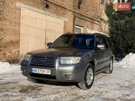 Серый Субару Форестер, объемом двигателя 2 л и пробегом 182 тыс. км за 6200 $, фото 1 на Automoto.ua