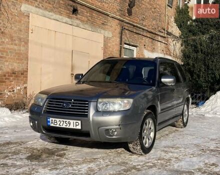 Серый Субару Форестер, объемом двигателя 2 л и пробегом 182 тыс. км за 6200 $, фото 1 на Automoto.ua