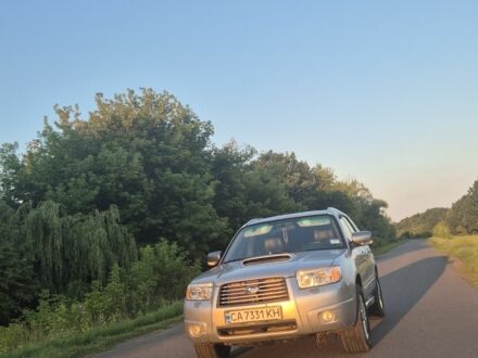 Сірий Субару Forester, об'ємом двигуна 2.5 л та пробігом 195 тис. км за 6022 $, фото 1 на Automoto.ua