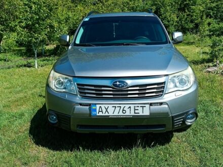 Сірий Субару Forester, об'ємом двигуна 2 л та пробігом 240 тис. км за 6500 $, фото 1 на Automoto.ua