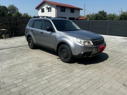 Сірий Субару Forester, об'ємом двигуна 2 л та пробігом 255 тис. км за 5519 $, фото 1 на Automoto.ua