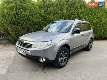 Субару Форестер 2008 в Киеве на Automoto.ua Серый Субару Форестер, объемом двигателя 1.99 л и пробегом 211 тыс. км за 8600 $, фото 1 на Automoto.ua
