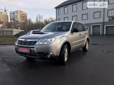 Сірий Субару Forester, об'ємом двигуна 2 л та пробігом 191 тис. км за 8800 $, фото 1 на Automoto.ua