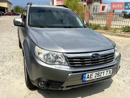 Сірий Субару Forester, об'ємом двигуна 2.5 л та пробігом 222 тис. км за 8600 $, фото 1 на Automoto.ua