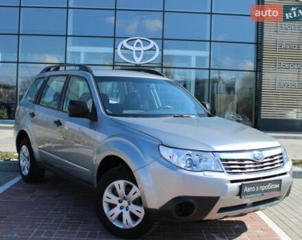 Серый Субару Форестер, объемом двигателя 1.99 л и пробегом 208 тыс. км за 7900 $, фото 1 на Automoto.ua