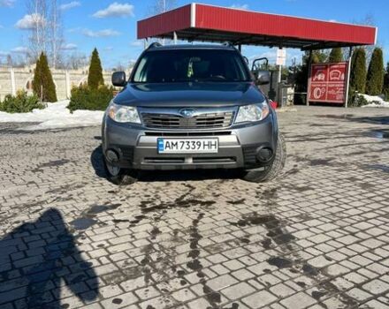 Серый Субару Форестер, объемом двигателя 1.99 л и пробегом 249 тыс. км за 7800 $, фото 1 на Automoto.ua