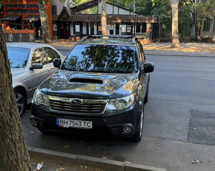 Серый Субару Форестер, объемом двигателя 2 л и пробегом 171 тыс. км за 7500 $, фото 1 на Automoto.ua