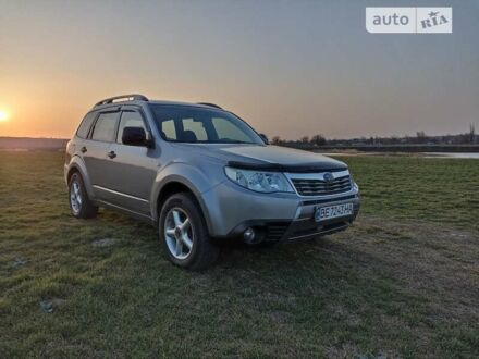 Сірий Субару Forester, об'ємом двигуна 1.99 л та пробігом 280 тис. км за 7500 $, фото 1 на Automoto.ua