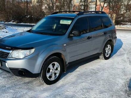 Субару Forester 2008 у Новоукраинке на Automoto.ua Сірий Субару Forester, об'ємом двигуна 2 л та пробігом 145 тис. км за 9500 $, фото 1 на Automoto.ua
