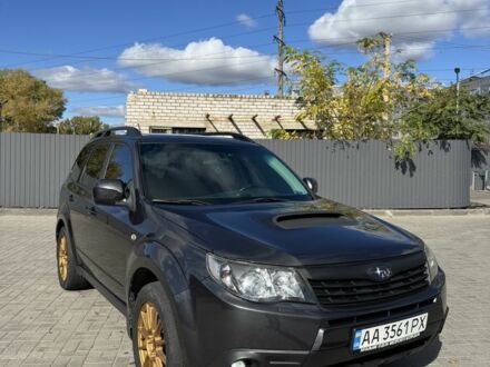 Серый Субару Форестер, объемом двигателя 2.5 л и пробегом 255 тыс. км за 7999 $, фото 1 на Automoto.ua