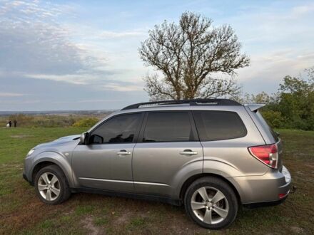 Сірий Субару Forester, об'ємом двигуна 2 л та пробігом 309 тис. км за 7029 $, фото 1 на Automoto.ua