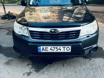 Серый Субару Форестер, объемом двигателя 1.99 л и пробегом 206 тыс. км за 7100 $, фото 1 на Automoto.ua