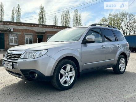 Сірий Субару Forester, об'ємом двигуна 2.46 л та пробігом 160 тис. км за 10000 $, фото 1 на Automoto.ua