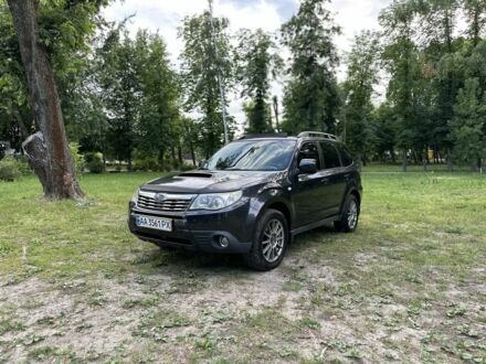 Сірий Субару Forester, об'ємом двигуна 2.5 л та пробігом 236 тис. км за 9000 $, фото 1 на Automoto.ua