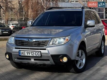 Субару Forester 2008 у Дніпро (Дніпропетровську) на Automoto.ua Сірий Субару Forester, об'ємом двигуна 1.99 л та пробігом 190 тис. км за 8800 $, фото 1 на Automoto.ua
