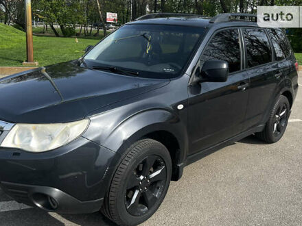 Сірий Субару Forester, об'ємом двигуна 1.99 л та пробігом 230 тис. км за 7700 $, фото 1 на Automoto.ua