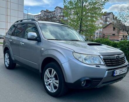 Сірий Субару Forester, об'ємом двигуна 2 л та пробігом 255 тис. км за 8500 $, фото 1 на Automoto.ua