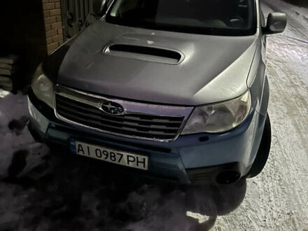Серый Субару Форестер, объемом двигателя 2 л и пробегом 216 тыс. км за 5000 $, фото 1 на Automoto.ua