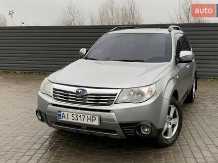 Серый Субару Форестер, объемом двигателя 2 л и пробегом 246 тыс. км за 7000 $, фото 1 на Automoto.ua