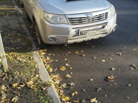 Субару Форестер 2009 в Киеве на Automoto.ua Серый Субару Форестер, объемом двигателя 2 л и пробегом 400 тыс. км за 4500 $, фото 1 на Automoto.ua