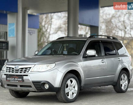 Сірий Субару Forester, об'ємом двигуна 2.46 л та пробігом 228 тис. км за 8799 $, фото 1 на Automoto.ua