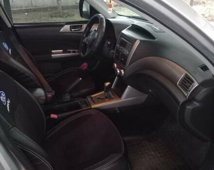Сірий Субару Forester, об'ємом двигуна 2.46 л та пробігом 160 тис. км за 10000 $, фото 1 на Automoto.ua