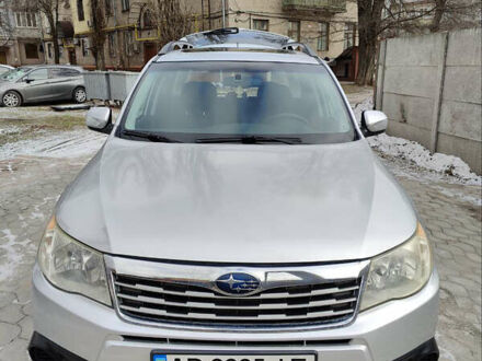 Серый Субару Форестер, объемом двигателя 2.46 л и пробегом 300 тыс. км за 7500 $, фото 1 на Automoto.ua