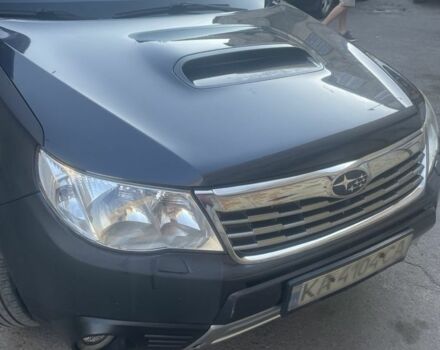 Сірий Субару Forester, об'ємом двигуна 2 л та пробігом 200 тис. км за 9800 $, фото 1 на Automoto.ua