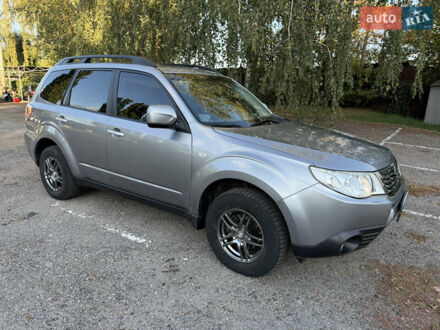 Сірий Субару Forester, об'ємом двигуна 0 л та пробігом 81 тис. км за 10000 $, фото 1 на Automoto.ua