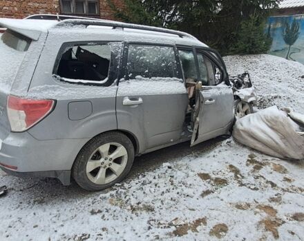 Серый Субару Форестер, объемом двигателя 2 л и пробегом 220 тыс. км за 2500 $, фото 1 на Automoto.ua