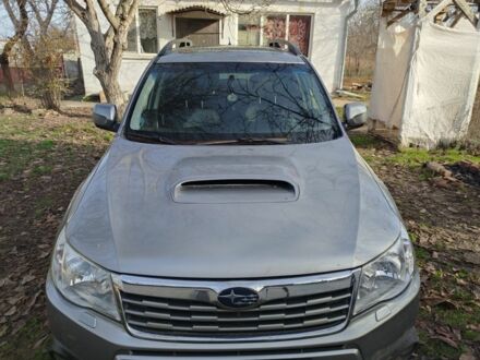 Серый Субару Форестер, объемом двигателя 2 л и пробегом 246 тыс. км за 7500 $, фото 1 на Automoto.ua