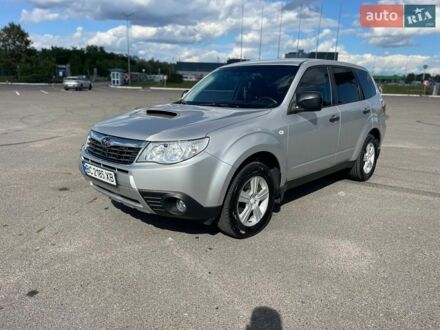 Сірий Субару Forester, об'ємом двигуна 2 л та пробігом 260 тис. км за 7500 $, фото 1 на Automoto.ua