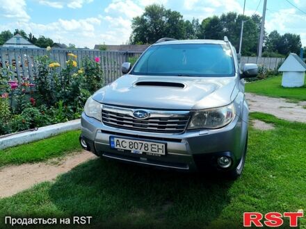 Сірий Субару Forester, об'ємом двигуна 2 л та пробігом 320 тис. км за 5500 $, фото 1 на Automoto.ua
