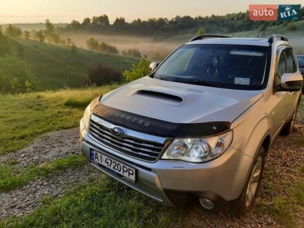 Субару Форестер 2010 в Василькове на Automoto.ua Серый Субару Форестер, объемом двигателя 2 л и пробегом 330 тыс. км за 6700 $, фото 1 на Automoto.ua