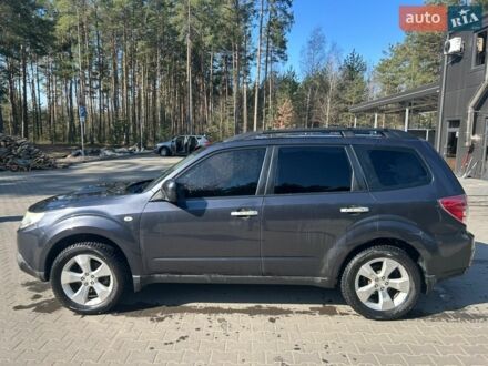Сірий Субару Forester, об'ємом двигуна 1.98 л та пробігом 268 тис. км за 7500 $, фото 1 на Automoto.ua