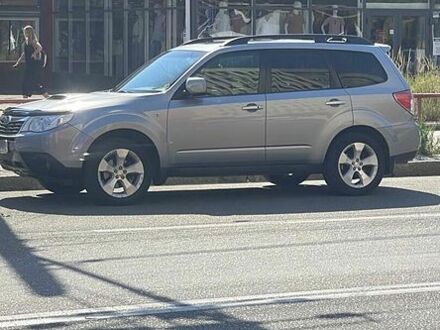 Субару Forester 2010 у Кропивницькому (Кіровограді) на Automoto.ua Сірий Субару Forester, об'ємом двигуна 2.5 л та пробігом 210 тис. км за 10000 $, фото 1 на Automoto.ua