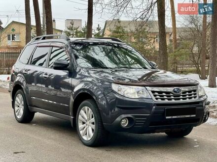 Серый Субару Форестер, объемом двигателя 2.5 л и пробегом 173 тыс. км за 10850 $, фото 1 на Automoto.ua