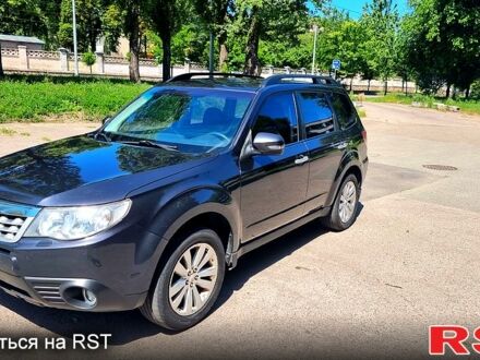 Сірий Субару Forester, об'ємом двигуна 2 л та пробігом 199 тис. км за 11000 $, фото 1 на Automoto.ua