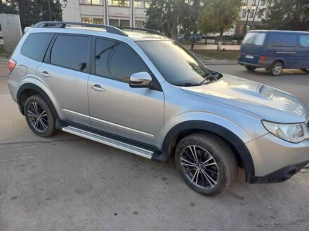 Сірий Субару Forester, об'ємом двигуна 2 л та пробігом 245 тис. км за 10700 $, фото 1 на Automoto.ua