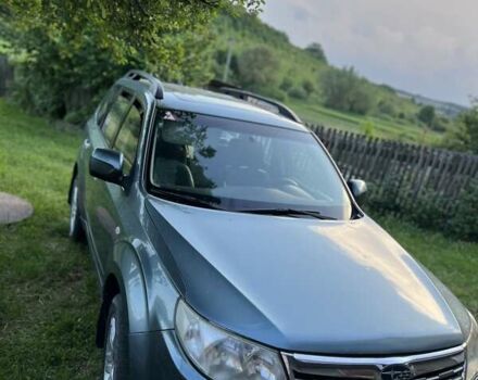 Сірий Субару Forester, об'ємом двигуна 2.5 л та пробігом 180 тис. км за 11200 $, фото 1 на Automoto.ua
