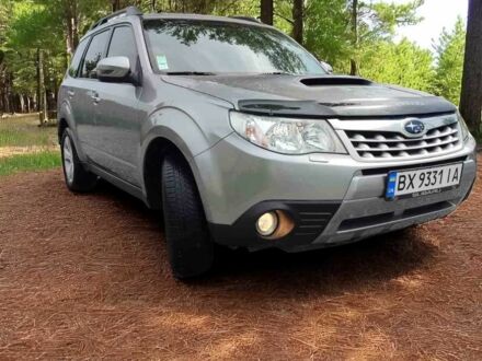 Субару Форестер 2011 в Полонном на Automoto.ua Серый Субару Форестер, объемом двигателя 2 л и пробегом 252 тыс. км за 8950 $, фото 1 на Automoto.ua